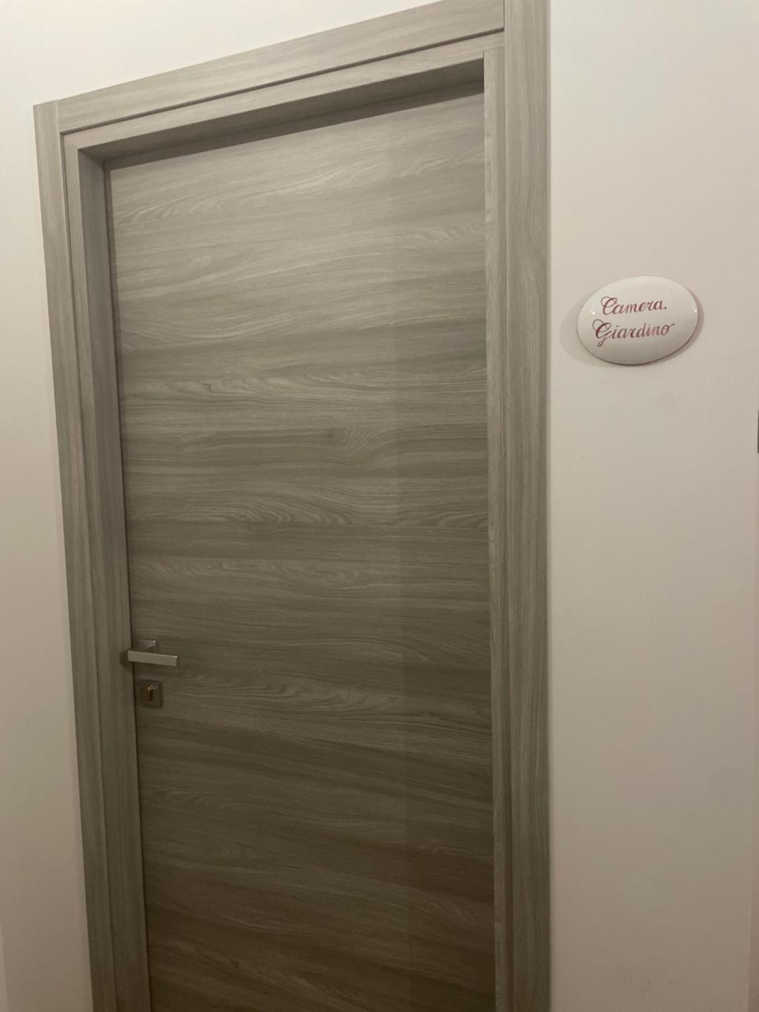 לצ'ה O' Sole Mio Rudiae Rooms מראה חיצוני תמונה
